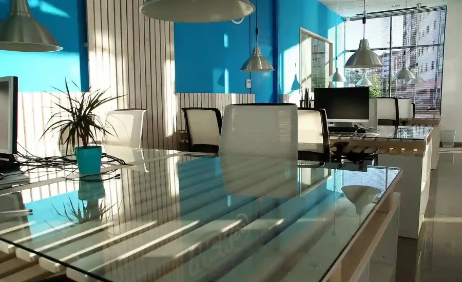 Commercial office cleaning services