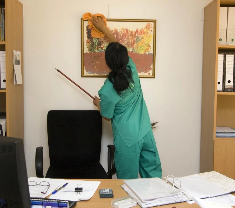 Medical Facilities Cleaning Service